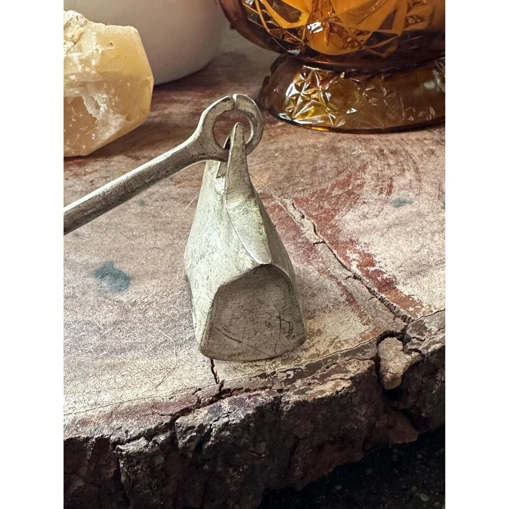 Vintage Star Candle Snuffer – Cast Metal Wick Extinguisher, Rustic Cottagecore D